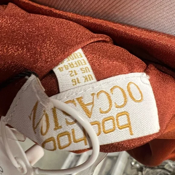 Boohoo Occasion One Shoulder Drape Maxi Dress - Picture 5 of 9